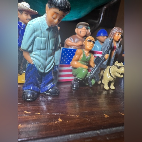 VERY RARE 19 Homies!!!!!! 2000 EDITION! MINT CONDITION!! - Picture 7 of 14